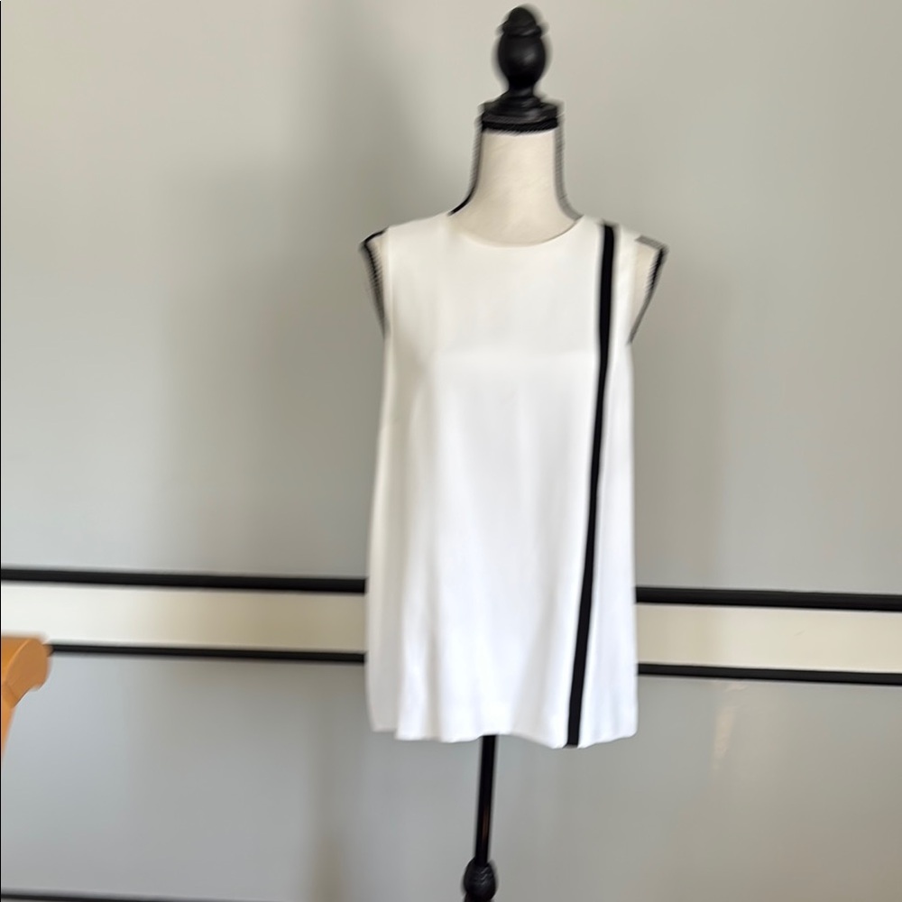 Lisa Perry White Boxy Tank Top